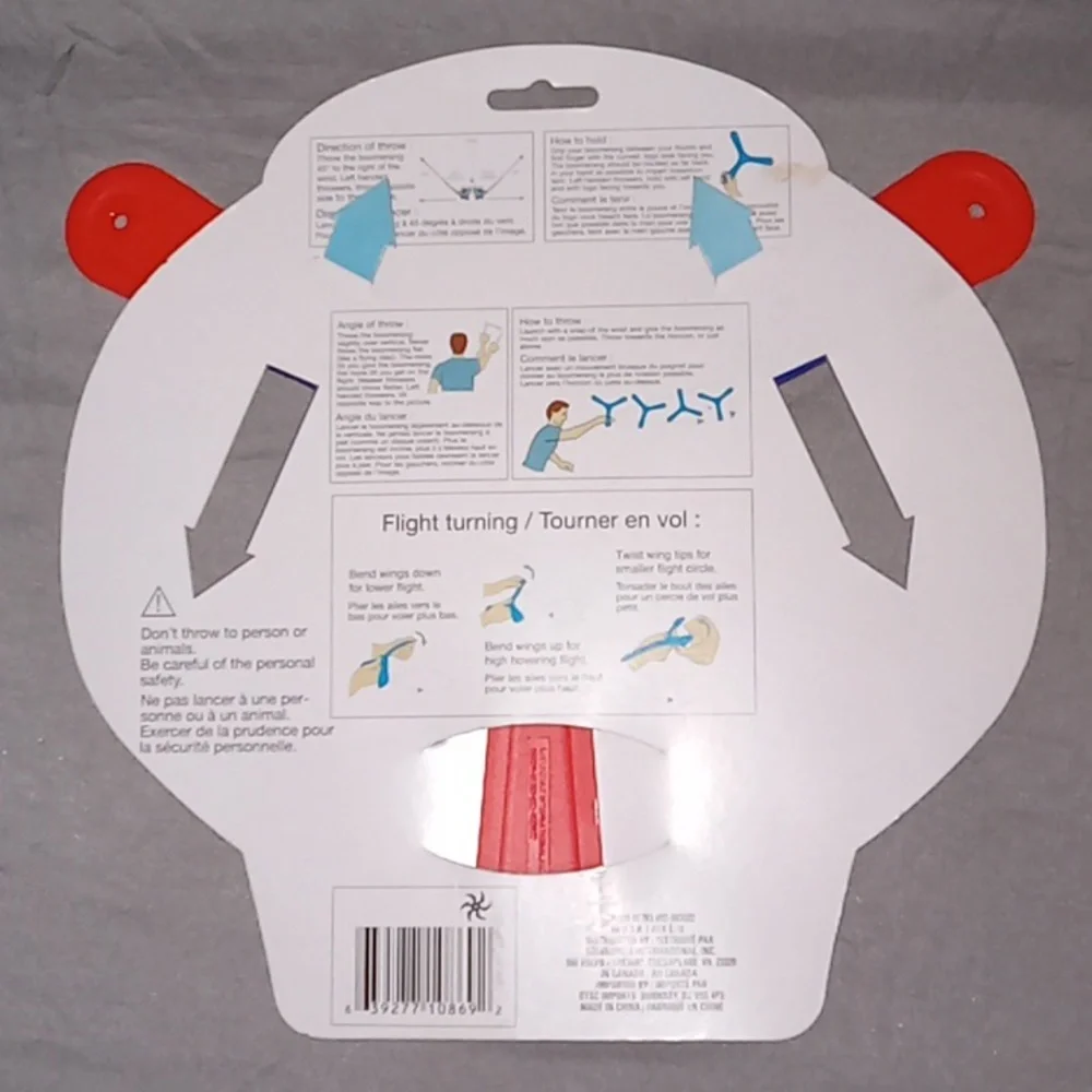 Outdoor Fun - Red Boomerang